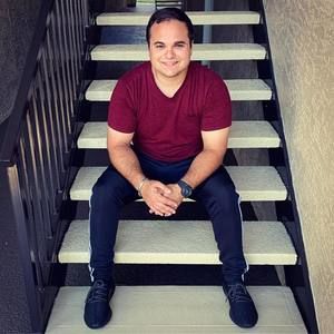 Meet your Posher, Christian